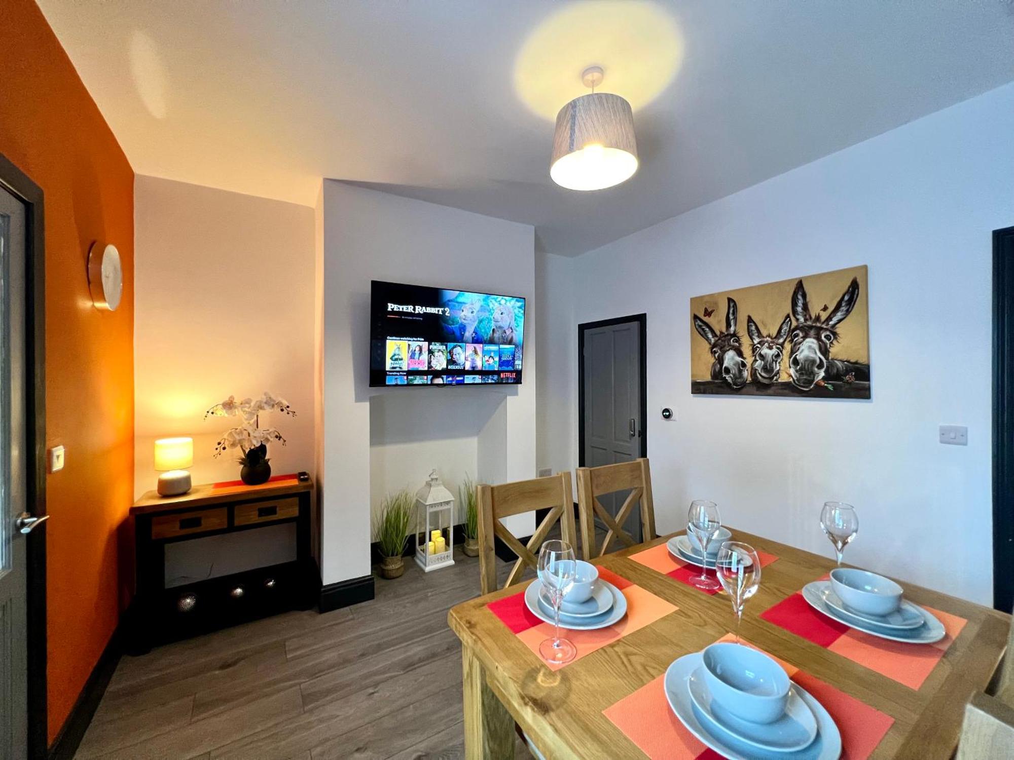 קלית'ורפס Oxford House - Great For Contractors Or Family Holidays מראה חיצוני תמונה
