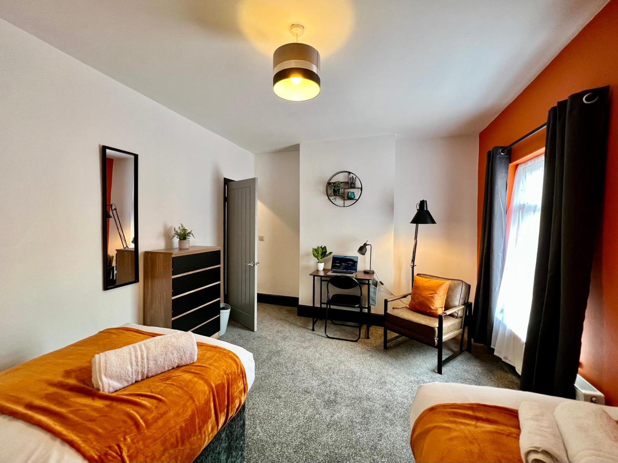קלית'ורפס Oxford House - Great For Contractors Or Family Holidays מראה חיצוני תמונה