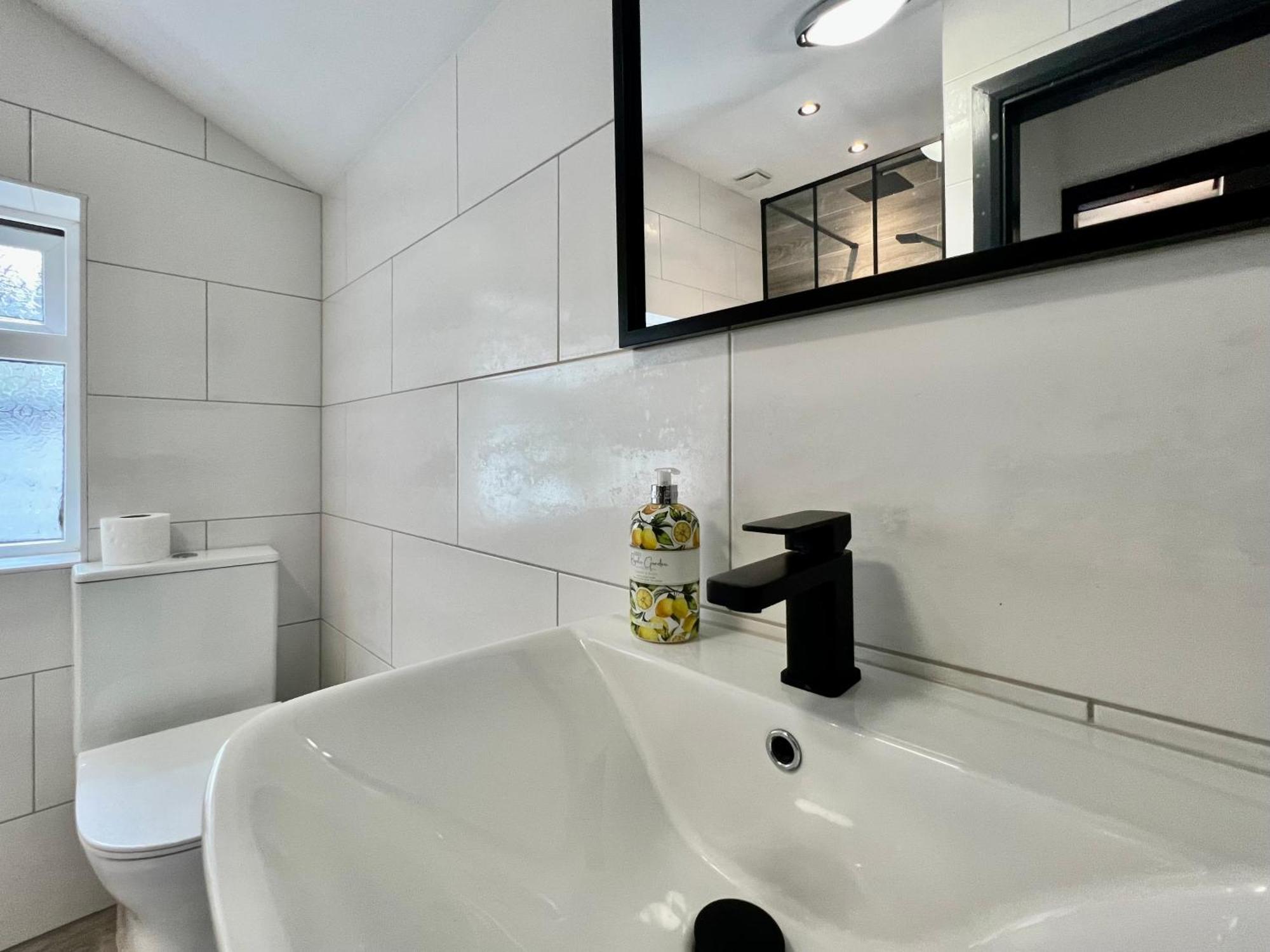 קלית'ורפס Oxford House - Great For Contractors Or Family Holidays מראה חיצוני תמונה