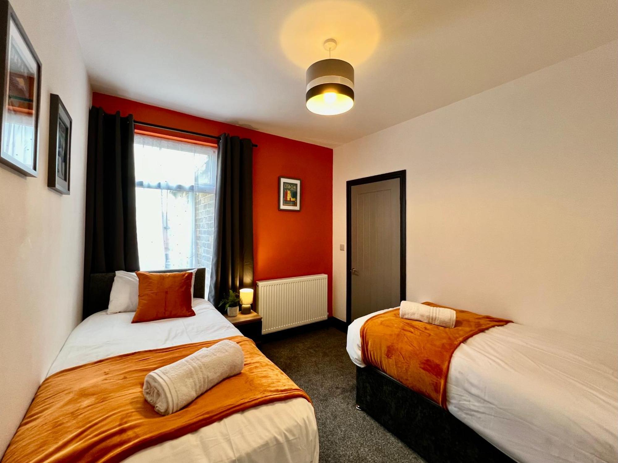 קלית'ורפס Oxford House - Great For Contractors Or Family Holidays מראה חיצוני תמונה